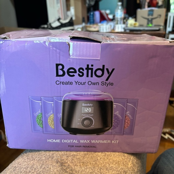 Bestidy Hair Removal Kit includes warmer, wax, and tools - brand new in box - Picture 1 of 10